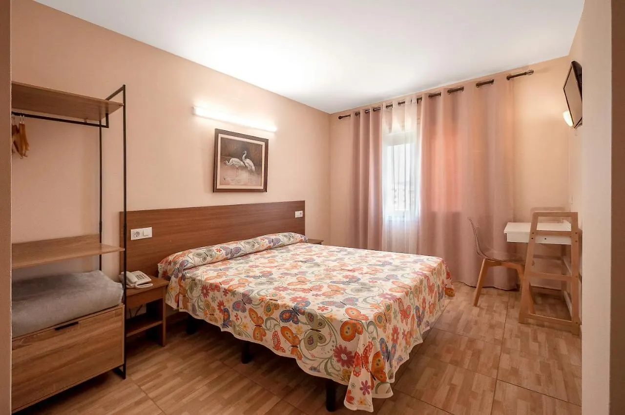 Hotel Silvia Empuriabrava Spain