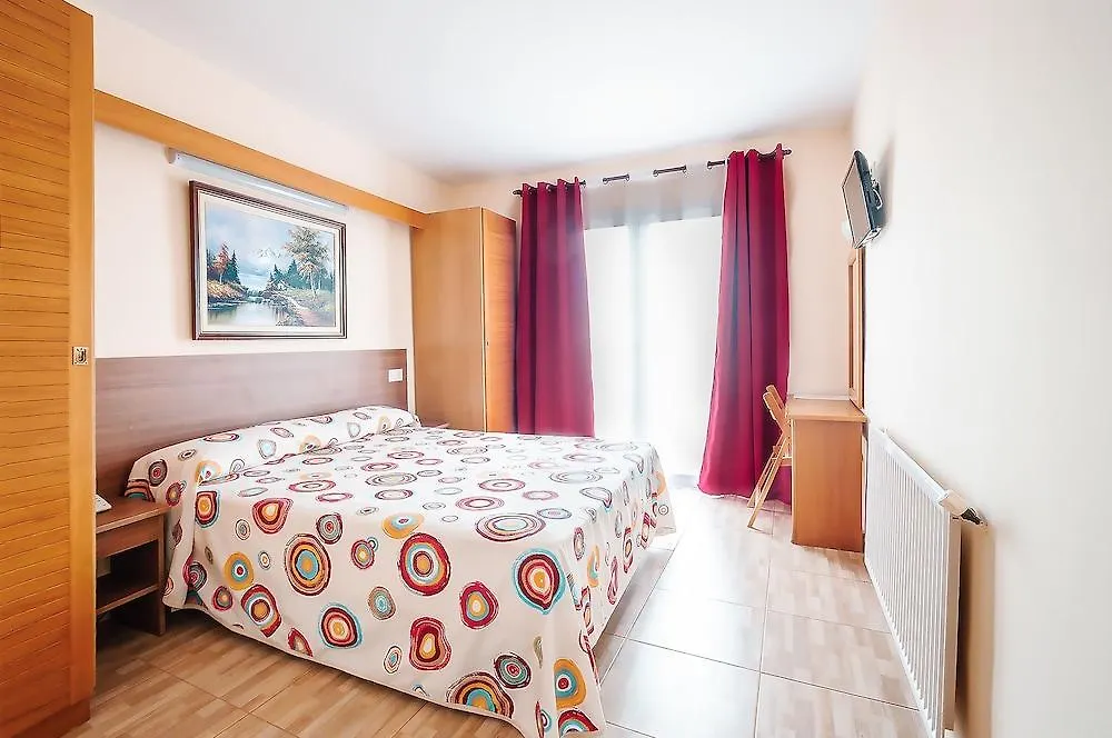 Hotel Silvia Empuriabrava Spain